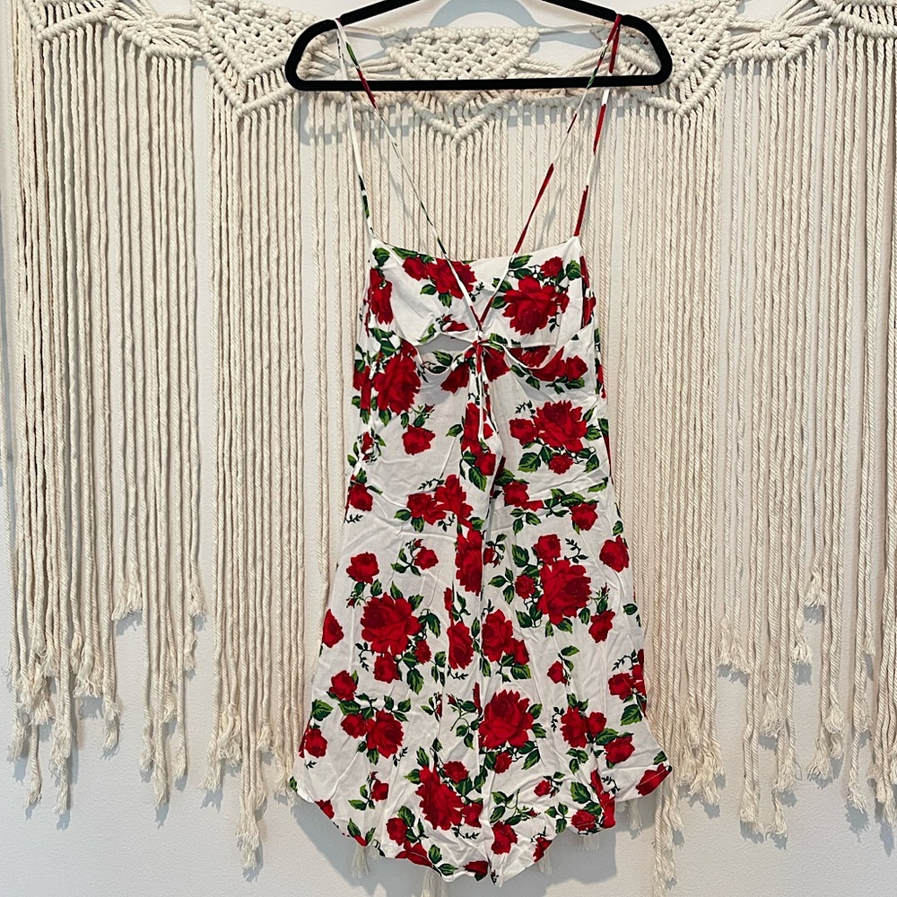NWOT H&M Divided Floral Rose Short Romper Size 14 - Picture 2 of 9